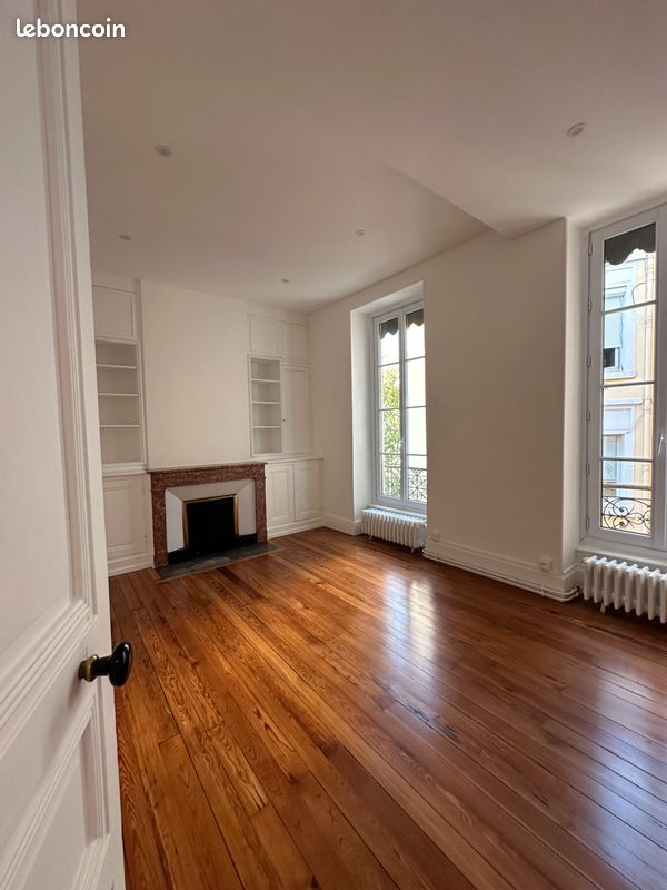 Appartement 3 pièces 77 m² · à Vienne · 77 m² · 990 €/mois