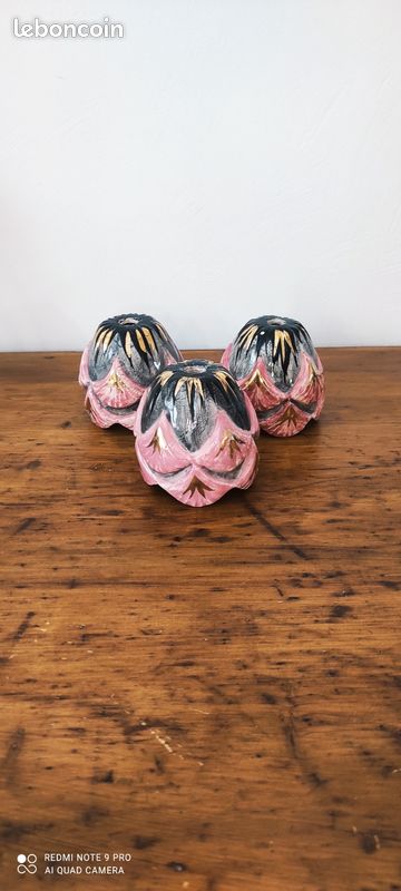 Lot de 3 cache-douilles / tulipes de lustre en porcelaine - Décor floral rose, bleu et or (image 1)