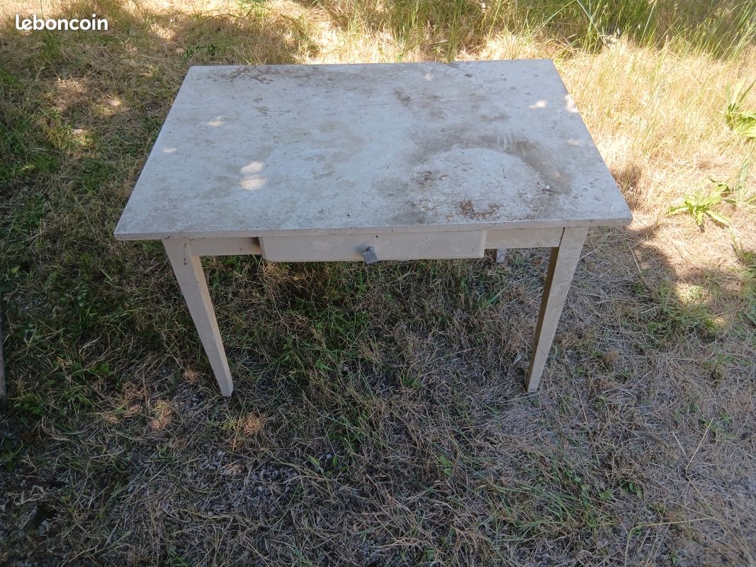 Table (image 1)