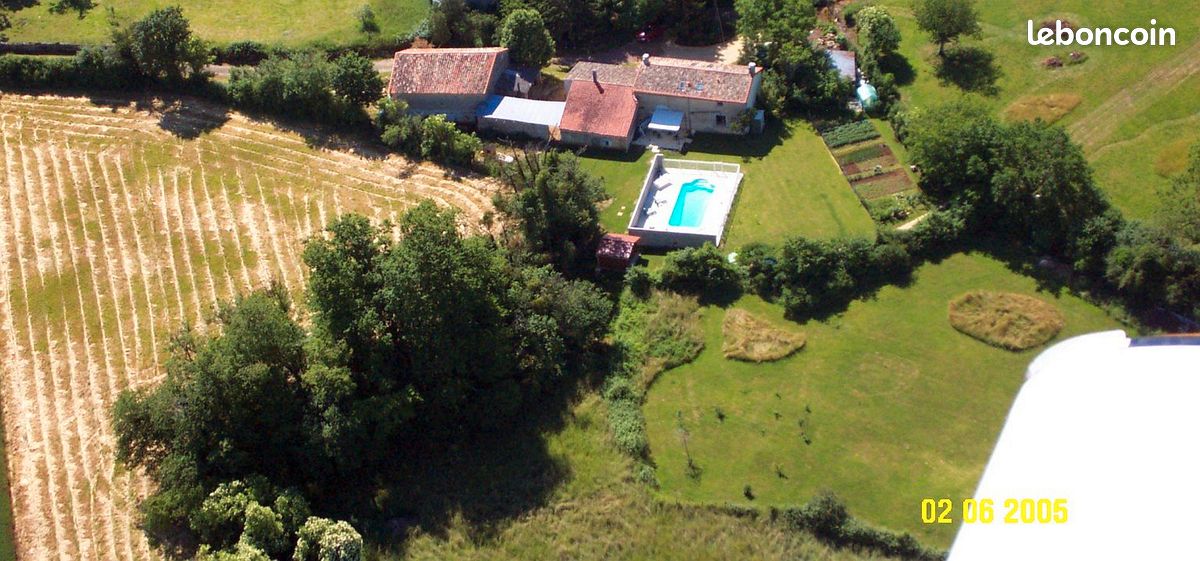 Maison 8 pièces 207 m² · à Blanzay · 207 m² · 345 000 €