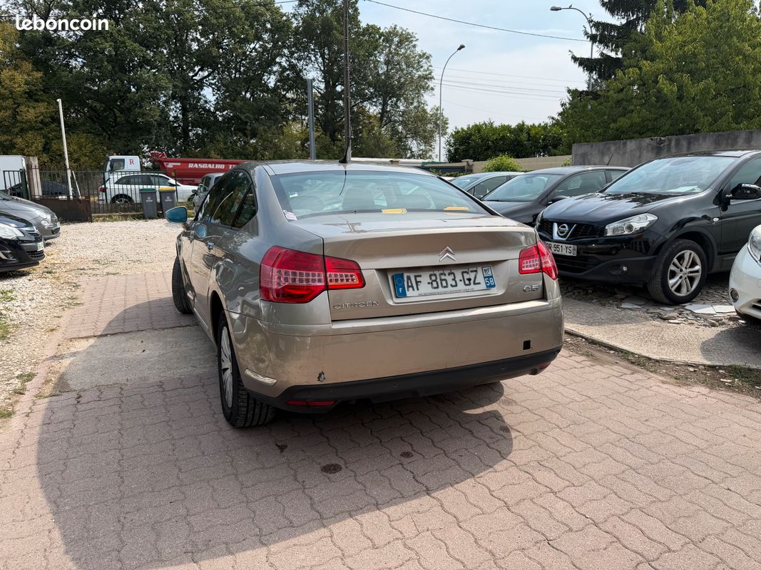 POSSIBILITÉ DE PAYER EN 4X OU 10X - Très Belle Citroen C5 1.6 HDI 110 Confort (image 2)
