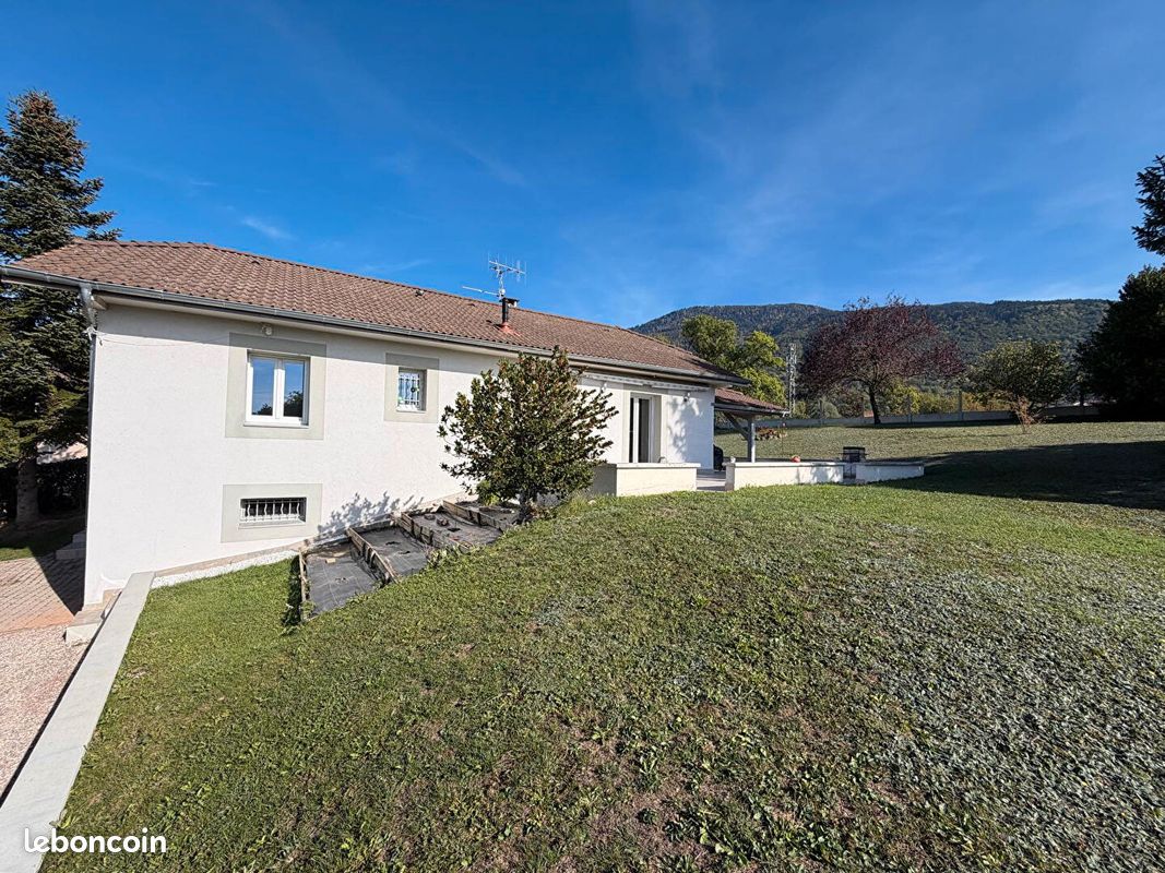 Maison 5 pièces 150 m² · à Saint-Cergues · 150 m² · 599 000 €