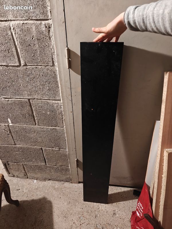 Étagère murale noire 80x20 (image 1)