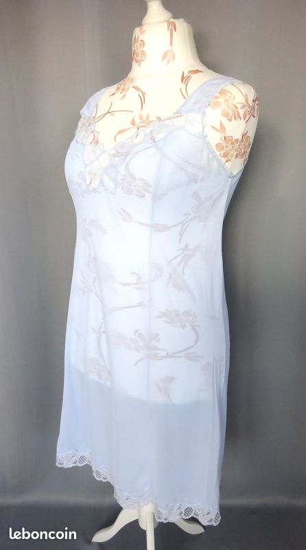 Combinaison & Fond De Robe Vintage En Dentelle De Calais - Taille 40/42, Blanc & Bleu Marine, Occasion En Bon état