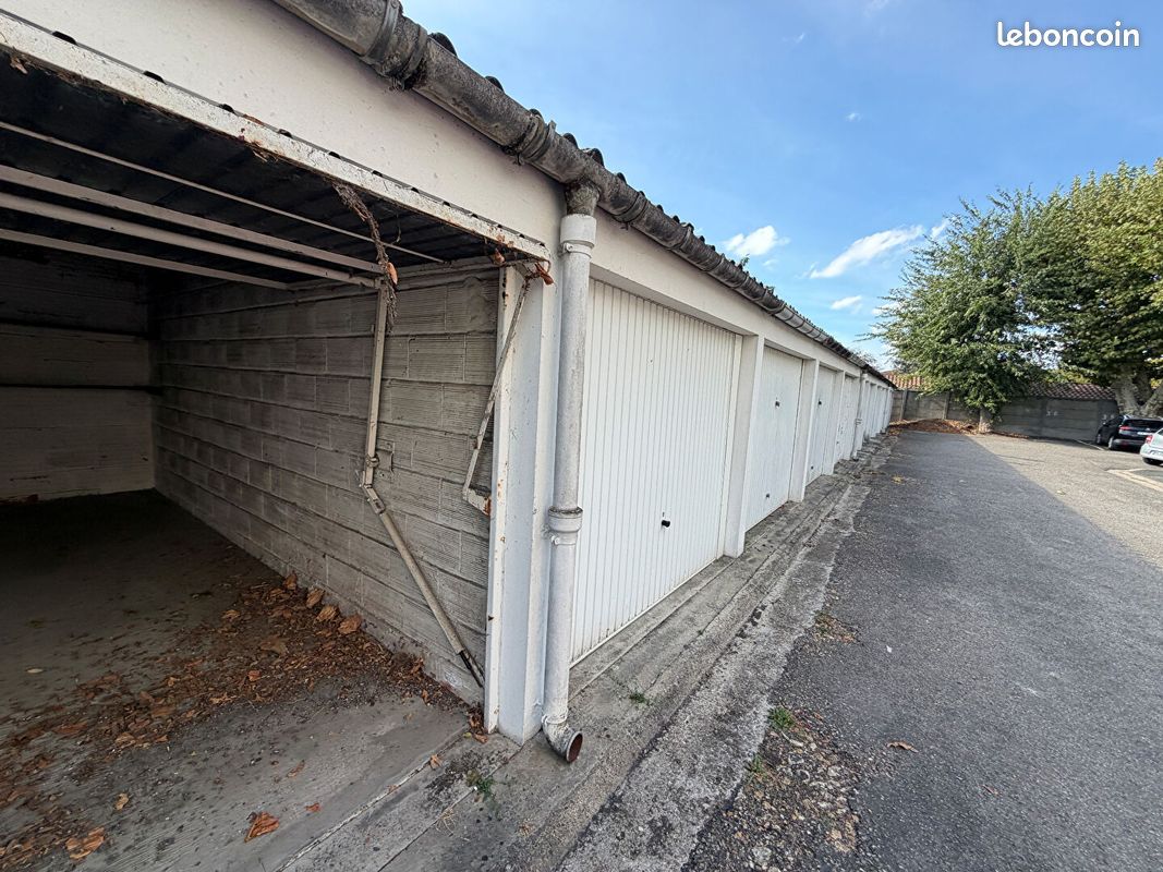 Parking 15 m² · à Bordeaux · 15 m² · 38 000 €