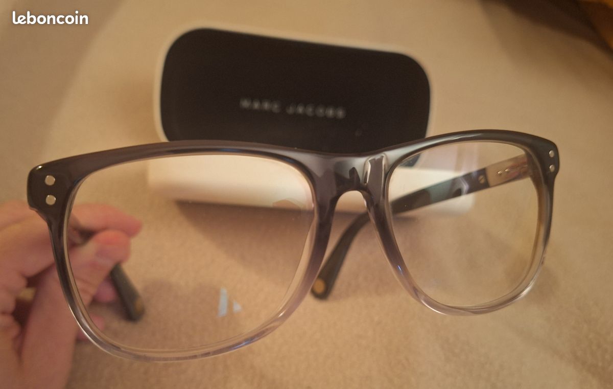 Paire de Lunettes - Marc jacobs (image 1)