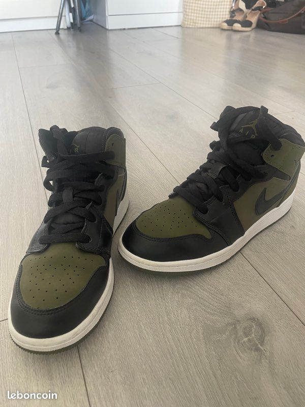 Jordan 1 Mid Olive Canvas (image 1)