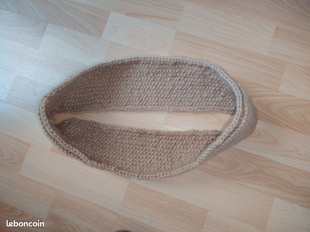 Écharpe (Laine) FAIT À LA MAIN (image 3)