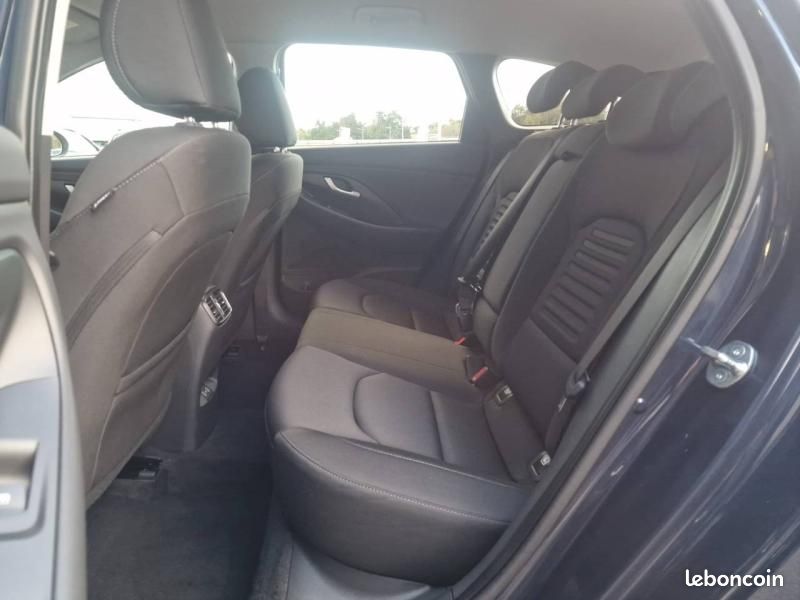 Hyundai i30 SW 1.0 T-GDi 100ch Creative DCT-7 (image 12)