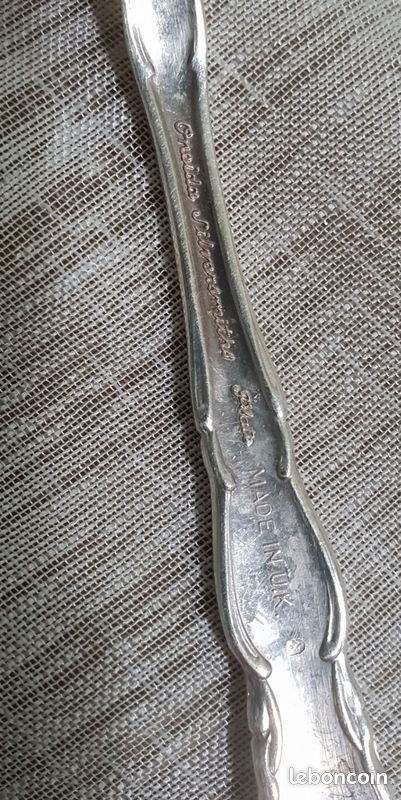 Service de couverts en argent sterling pour 6 personnes 30 pièces Melbourne par Oneida - En vente sur France