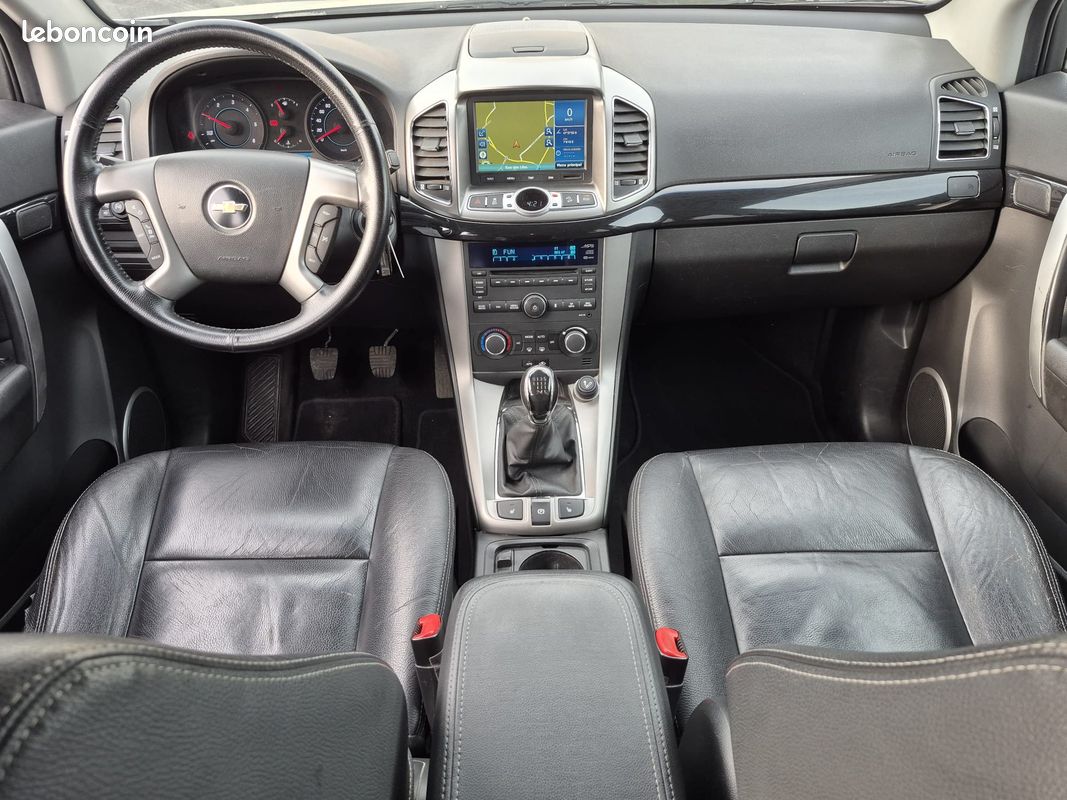 CHEVROLET Captiva (C140) 2.2L VCDi AWD 16V 184 cv 7 PLACES 4X4 (image 2)
