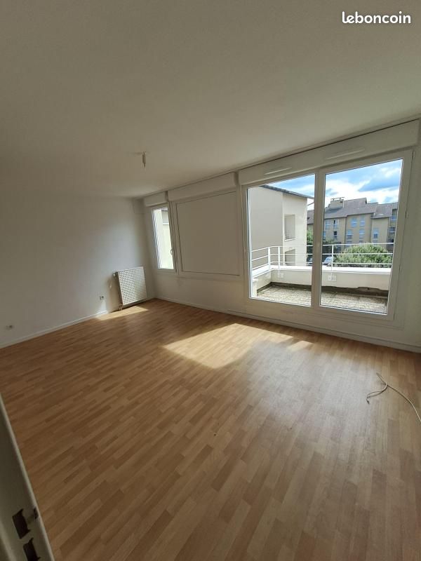 Appartement 3 pièces 70 m² · à Charvieu-Chavagneux · 70 m² · 614 €