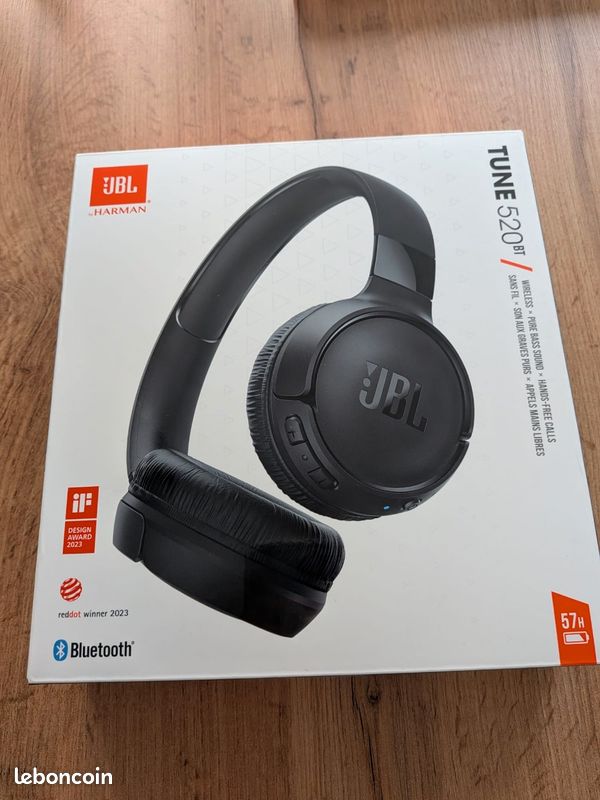 JBL Tune 520 BT (image 1)