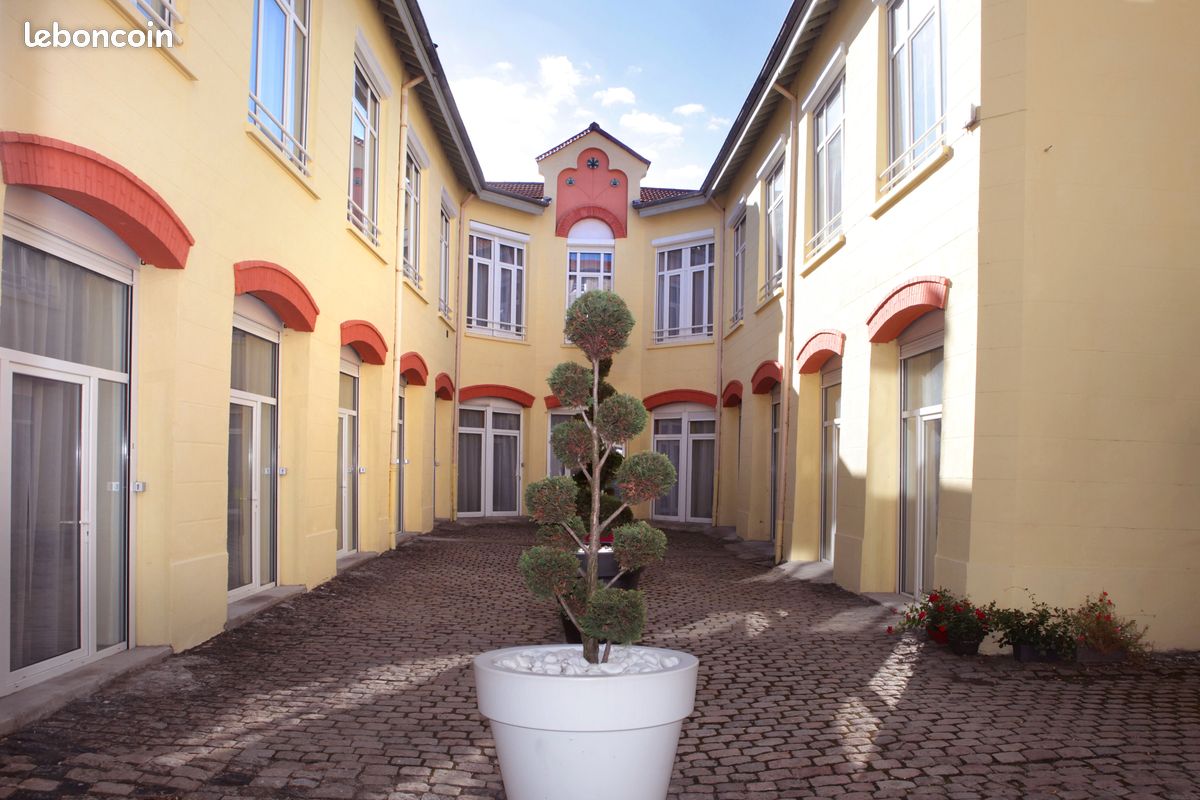 Appartement 2 pièces 23 m² · à Saint-Étienne · 23 m² · 400 €/mois