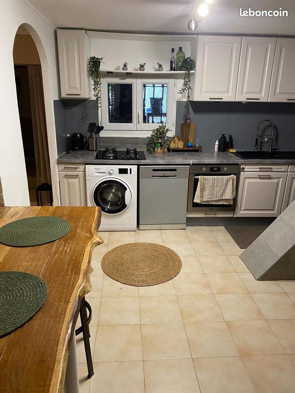 Appartement 2 pièces 70 m² · à Ajaccio · 70 m² · 850 €/mois