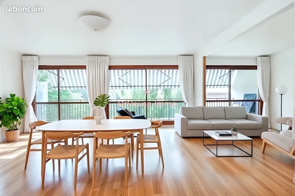 Appartement 5 pièces 121 m² · à Noisy-le-Roi · 121 m² · 468 000 €