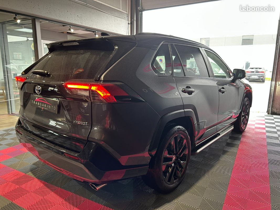 Rav4 Pro TOYOTA RAV4 HYBRIDE PRO RAV4 Pro 218 ch 2WD Collection / GRAND ECRAN ...