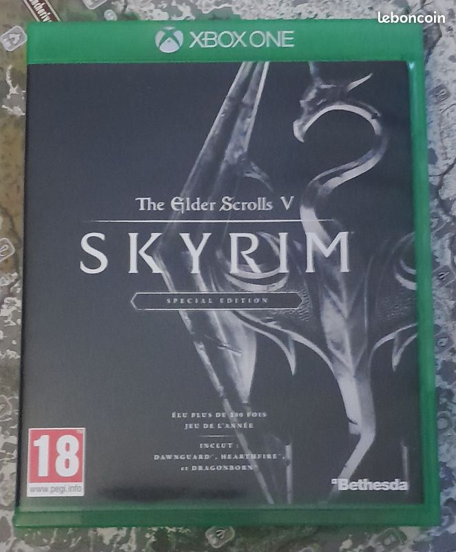 Jeu XBox One SKYRIM + Guide Officiel du jeu avec carte (image 2)