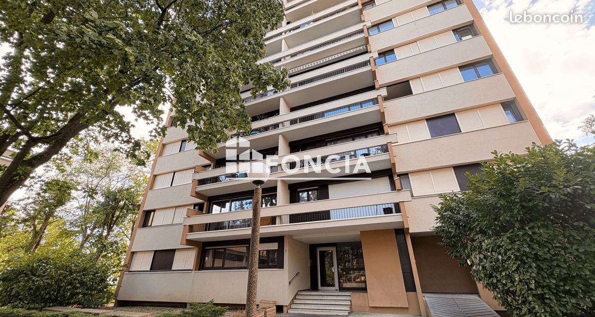Appartement 4 pièces 78 m² · à Évry-Courcouronnes · 78 m² · 1 320 €/mois