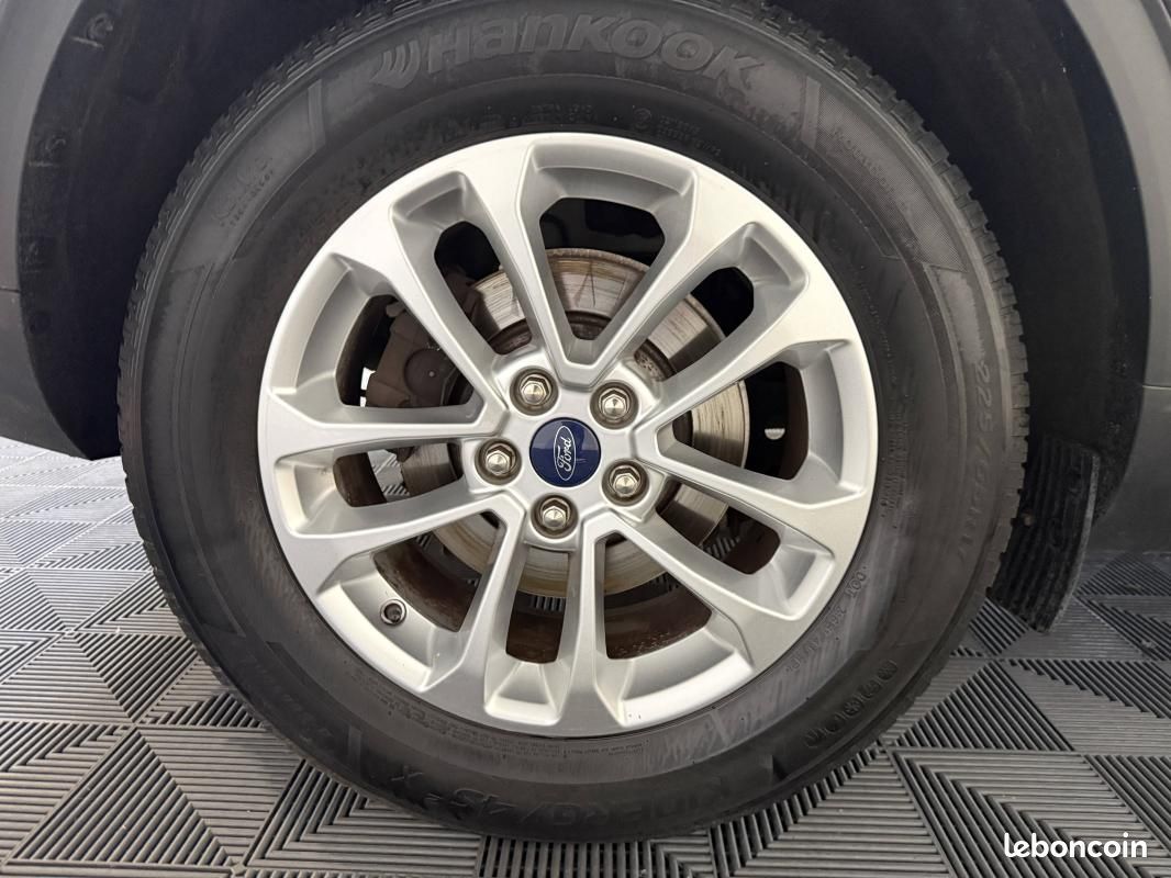 Ford Kuga 1.5 TDCi 120ch Titanium 4x2 - Carplay Xenon led Radars Av/Ar (image 22)