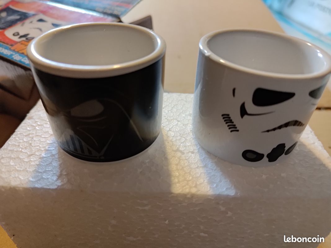 Star Wars 2 coquetiers Stormtrooper et Darth Vader (image 1)