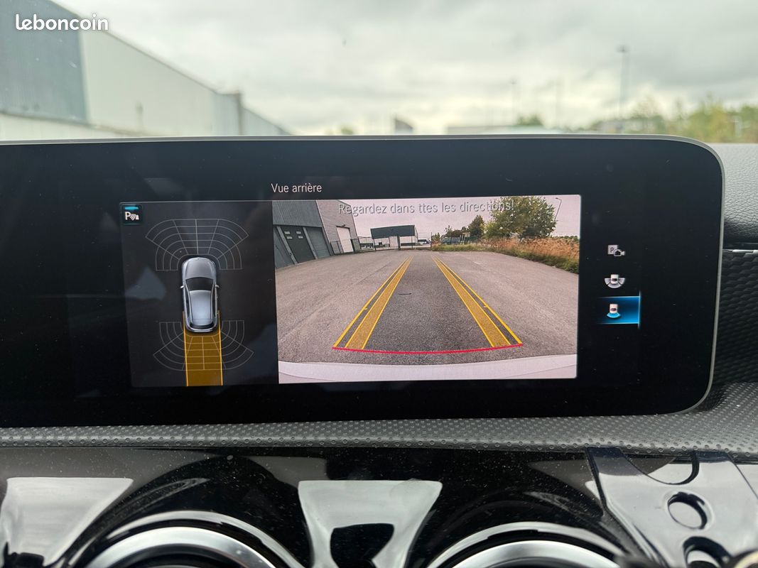 MERCEDES A A180 D PROGRESSIVE LINE 7G-DCT 116Ch Car Play, Caméra de recul Garantie 12 mois (image 15)