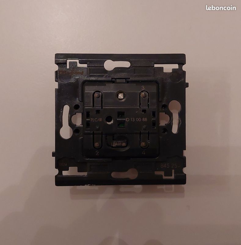 Legrand Sagane 085632 Enjoliveur Kozi opalis pour variateur
