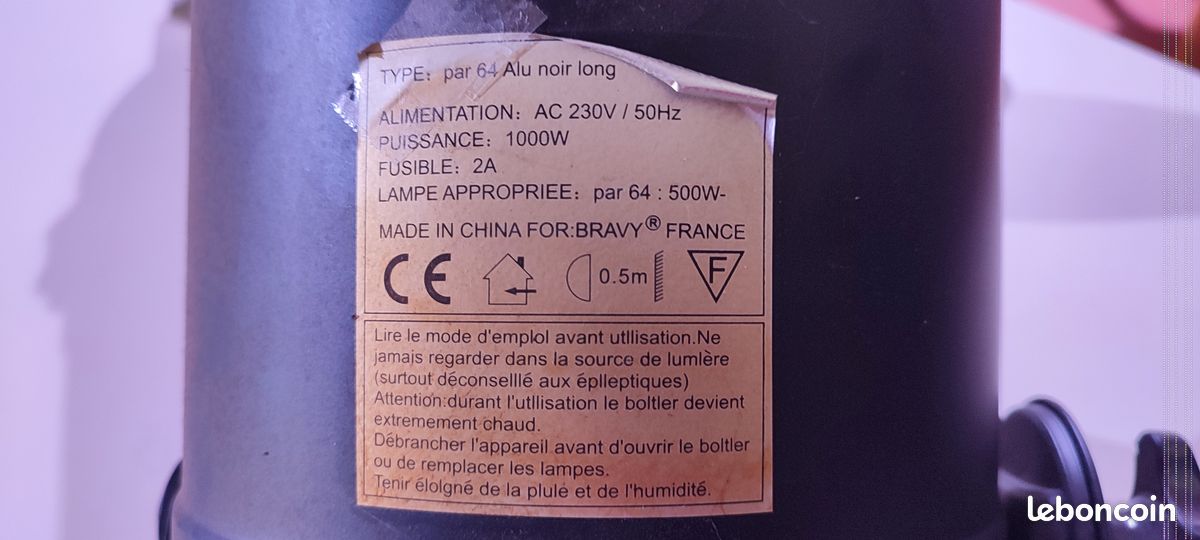 Projecteur PAR 64 KUPO - Arcanes Location