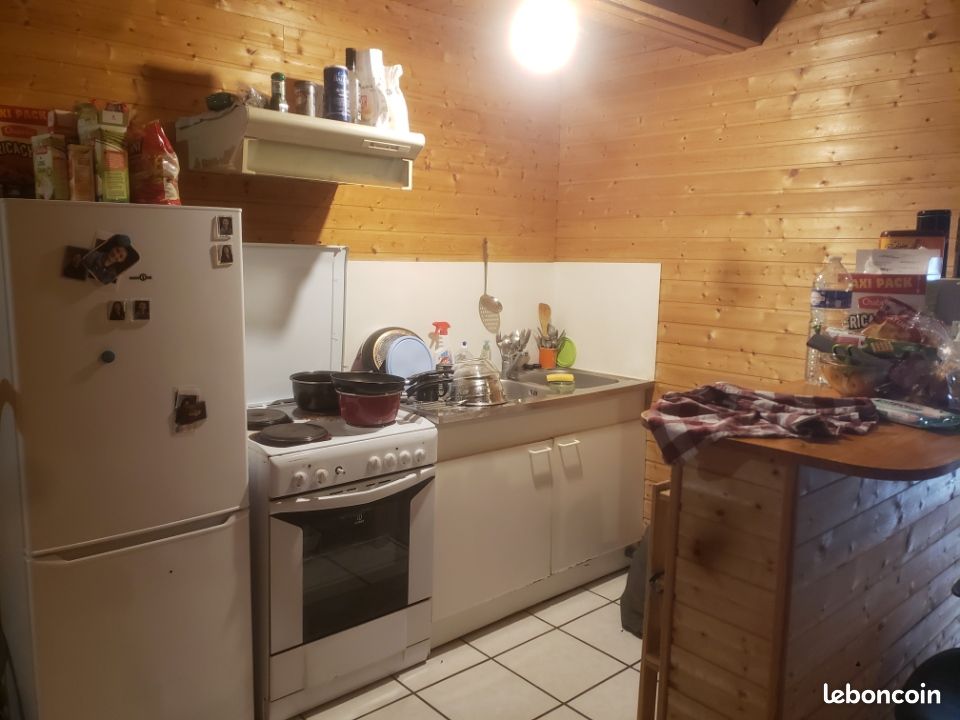 Appartement T3 centre Couhe - Valence-en-Poitou 86700 Couhé (image 3)