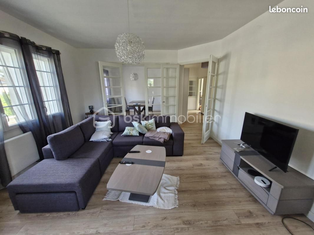 Maison 7 pièces 160 m² · à Pineuilh · 160 m² · 205 000 €