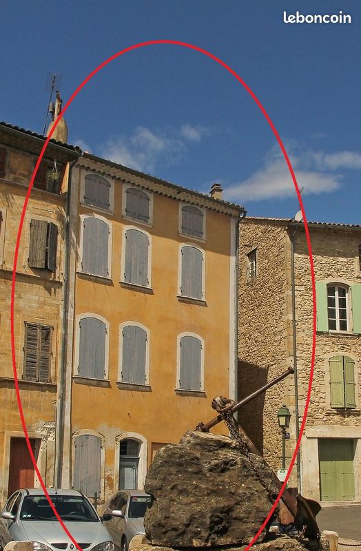 Immeuble 14 pièces 450 m² · à Pont-Saint-Esprit · 450 m² · 85 000 €