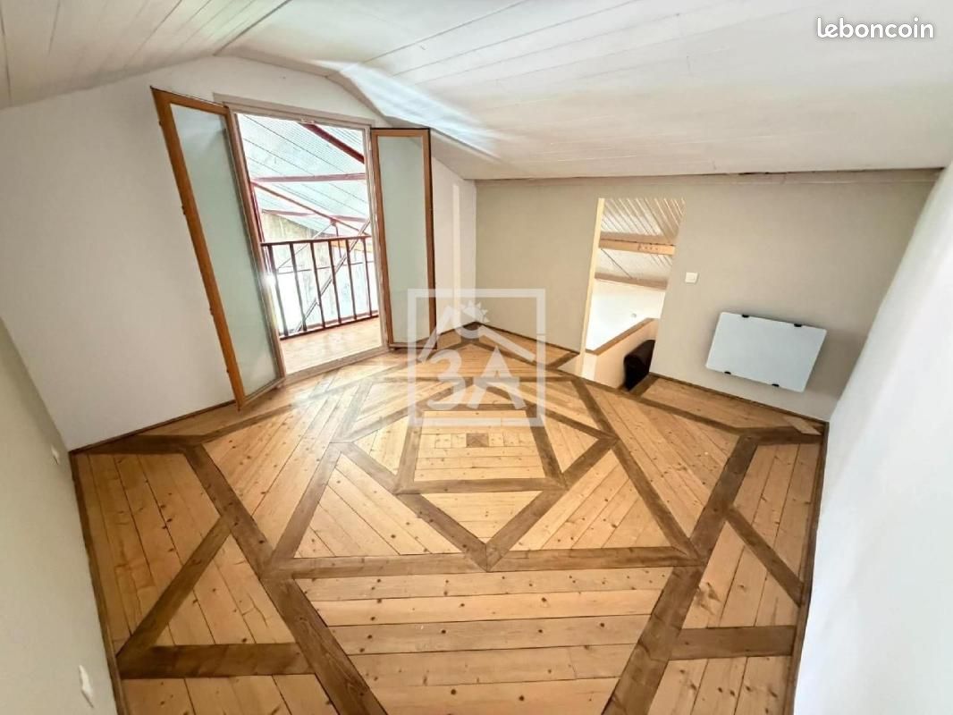 Maison 7 pièces 200 m² · à Blendecques · 200 m² · 189 720 €