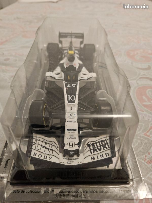 Modèle réduit F1 Alpha Tauri At01 Daniil Kyvat Test Barcelona 2020 1/43