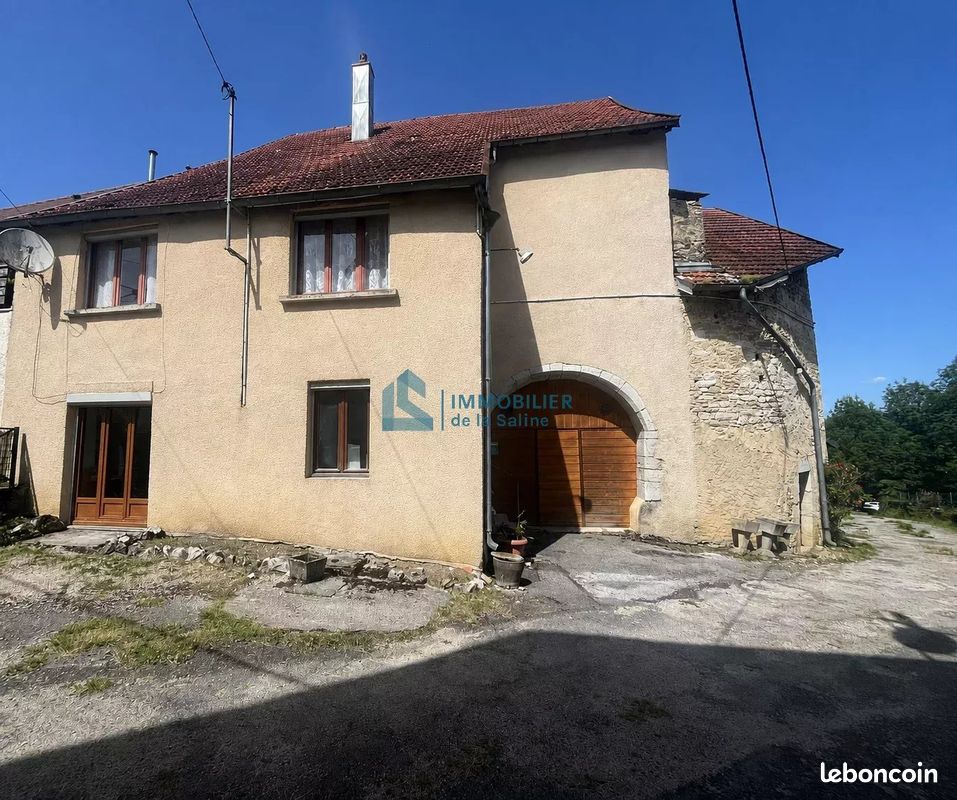 Maison 4 pièces 107 m² · à Quingey · 107 m² · 140 000 €