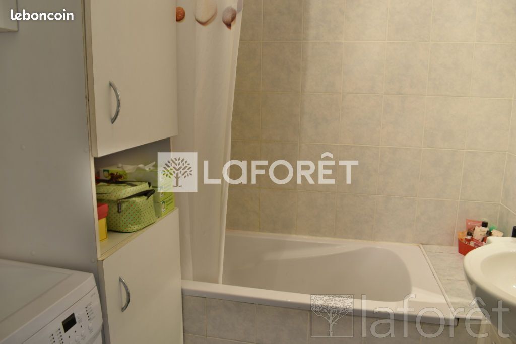 Appartement a louer brive-la-gaillarde - 2 pièce(s) - 45 m2 - Surfyn