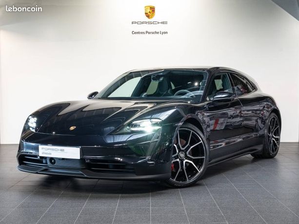 Porsche Taycan 2023