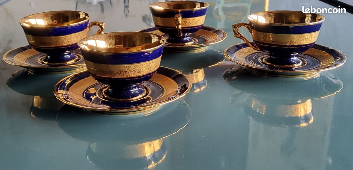 Lot 6 Tasses & 5 Soucoupes Porcelaine Fine Ancienne - Signées En Bleu, Style Bayeux - Occasion