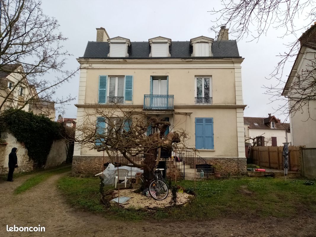 Appartement 2 pièces 33 m² · à Triel-sur-Seine · 33 m² · 133 000 €