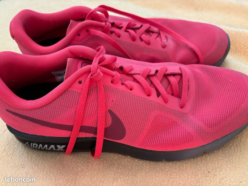 Vente Chaussures Air Max (image 1)