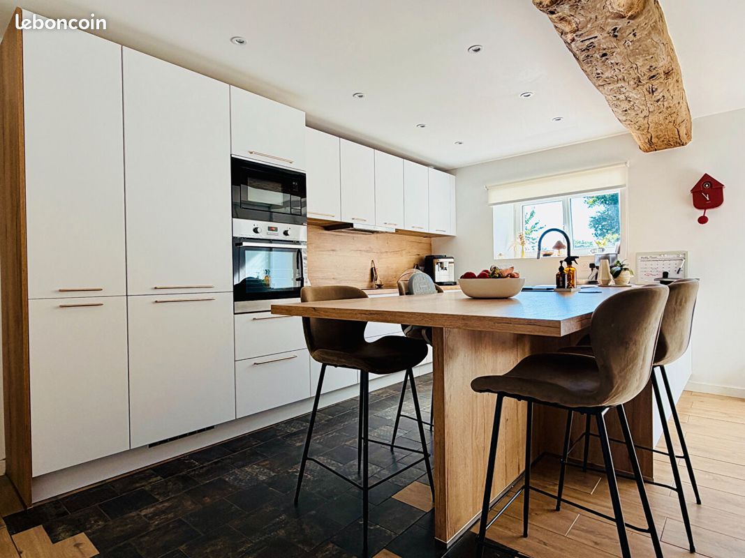 Maison 7 pièces 148 m² · à La Noë-Blanche · 148 m² · 286 000 €