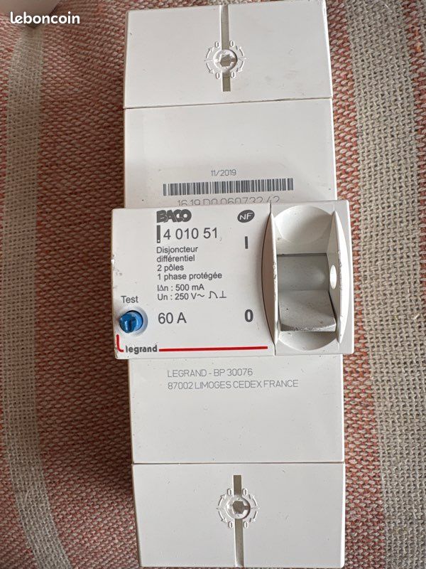 Disjoncteur Différentiel BACO 2 Pôles 500mA – 30/60A – Neuf Destock