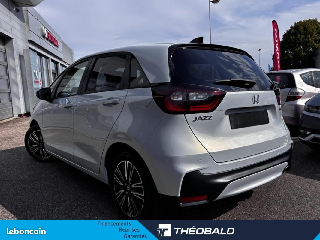 Honda Jazz 1.5 i-MMD 122ch e:HEV Advance MY26 (image 3)