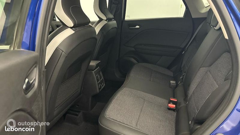 Renault Captur 1.6 E-Tech hybride 145ch Techno (image 13)