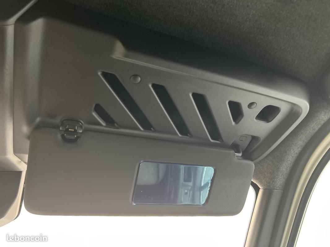 Renault Master FOURGON FG BLUE DCI 150 L2H2 3T5 TR ADVANCE (image 28)