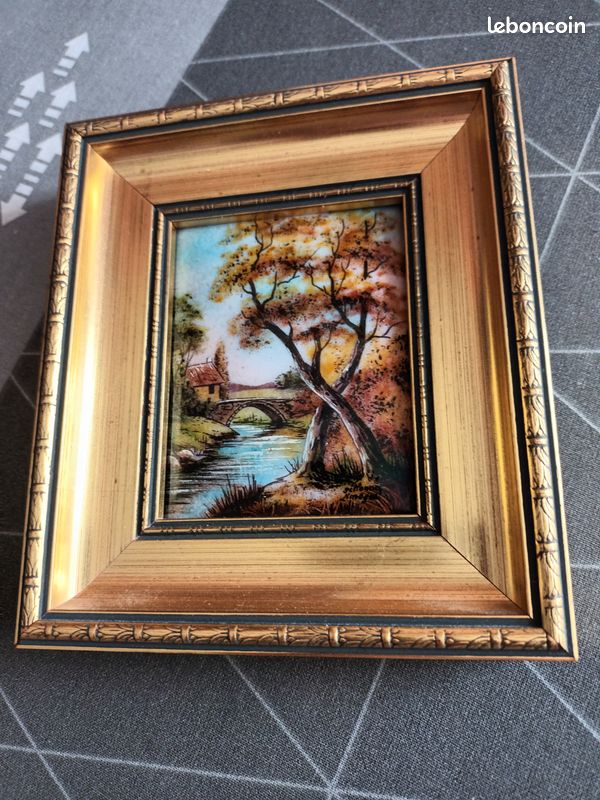 Cadre Photo Émaux Vintage - 25x30x20 Cm - Occasion Bon État