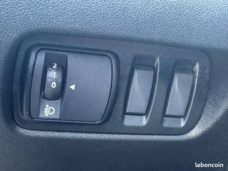 Renault Kadjar 1.5 Blue dCi 115ch Intens - 21 (image 17)
