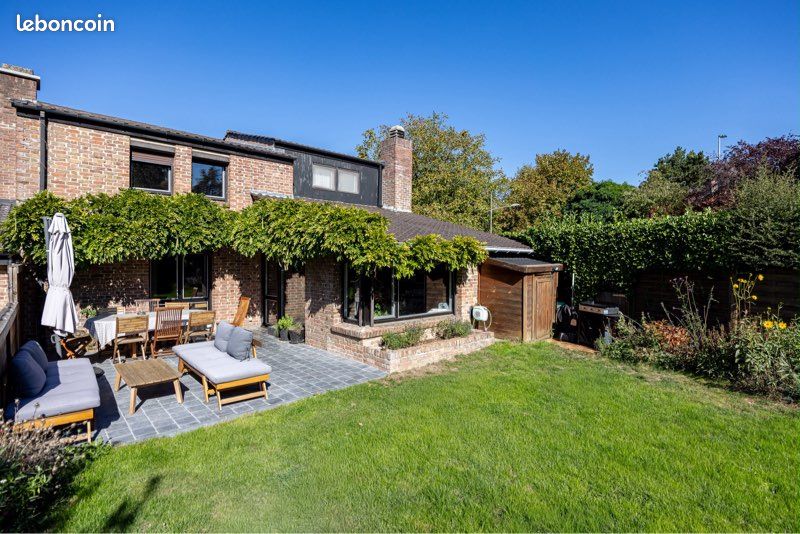 Maison 6 pièces 155 m² · à Mouvaux · 155 m² · 820 000 €