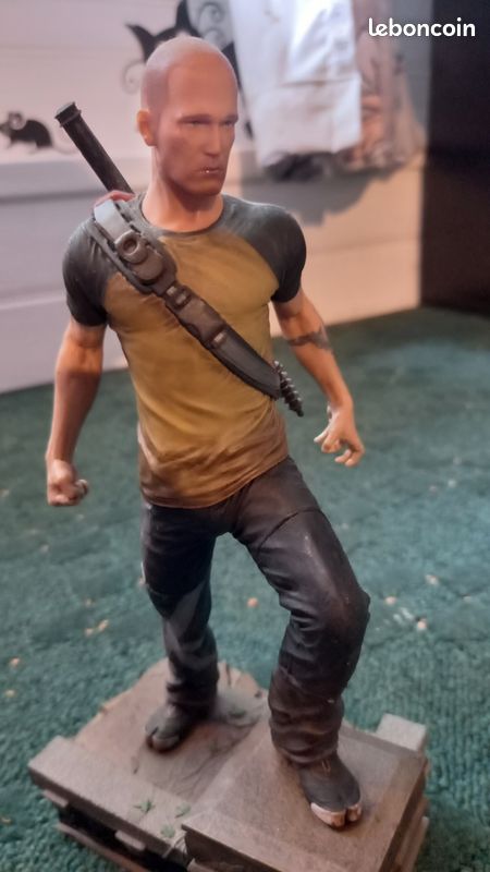 Figurine Infamous (image 2)
