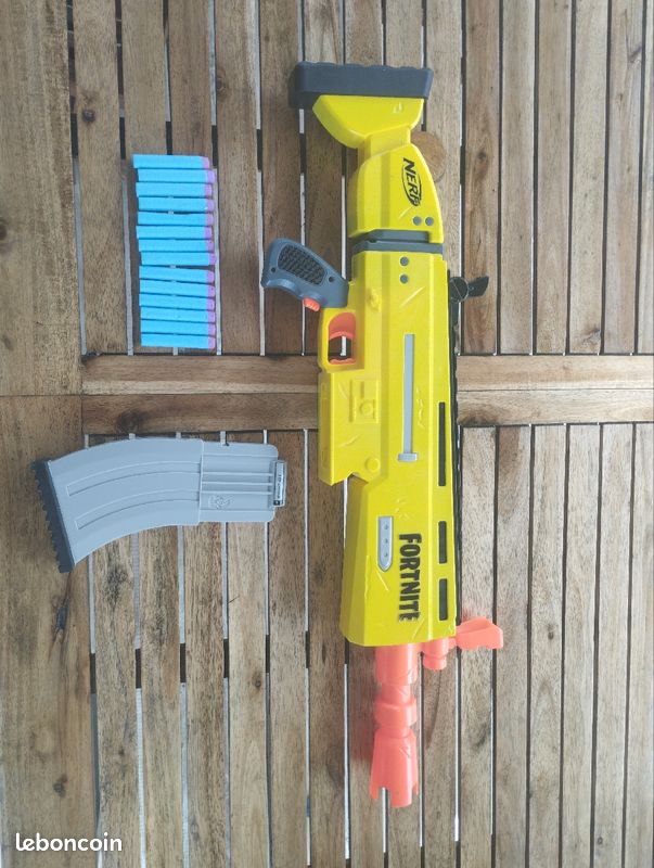 Nerf Électrique Fortnite Scar Jaune (image 3)