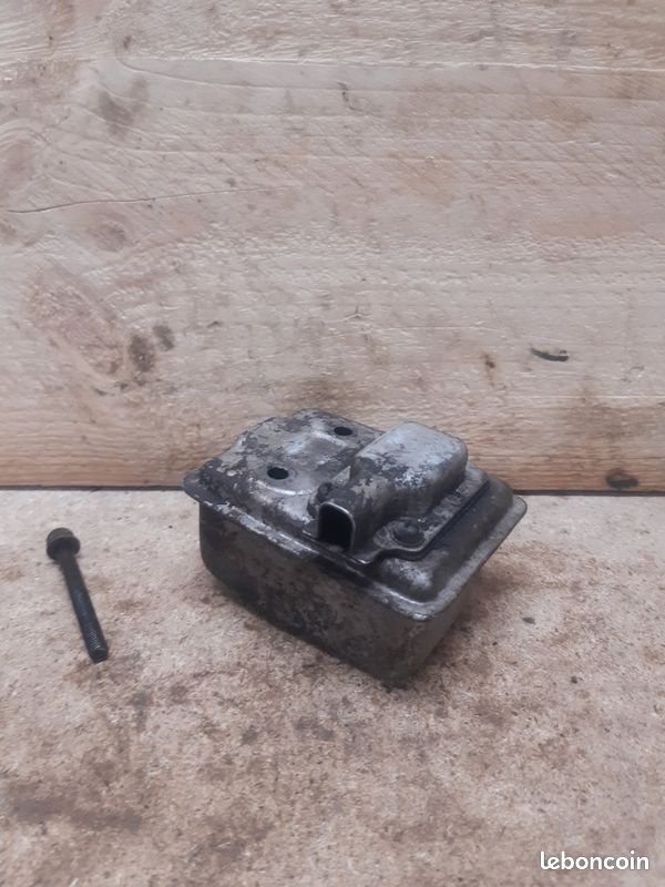 Pot d'échappement taille haie echo hc 1500 (image 2)